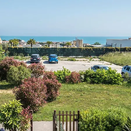 Apartment M317 - Marcelli, Trilocale Con Giardino E Vista Mare *